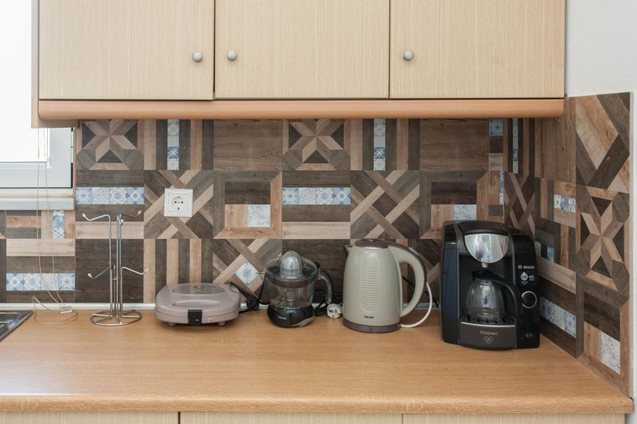 Hillside Seaview Apartment สตาโลส ภายนอก รูปภาพ